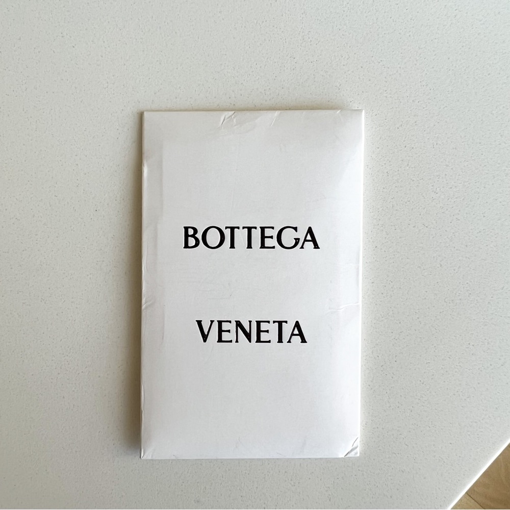 Bottega Veneta Mini Jodie Knotted Intrecciato Leather Shoulder Bag in Blue - Picture 17 of 17